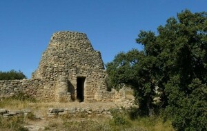 Des bories du Talagard à la tour de guet en passant par le Grand Bosquet - P2