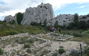 ANNULEE PLUIE Reportée au dimanche 23 novembre - Aureille, les Caisses de Jean-Jean par les Baumettes - P2